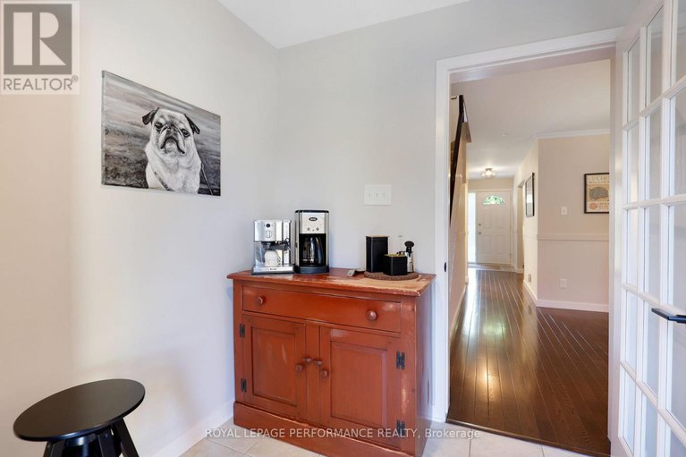 28988319/147-2111-montreal-road/beaconwood/ottawa/ontario/K1J8M8_15