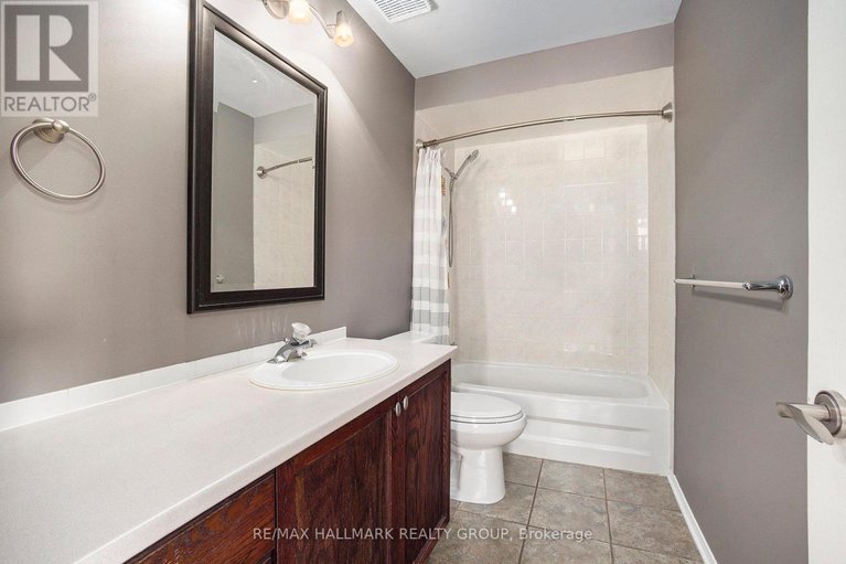 28556144/314-stoneway-drive/barrhaven-east/ottawa/ontario/K2G6G9_19