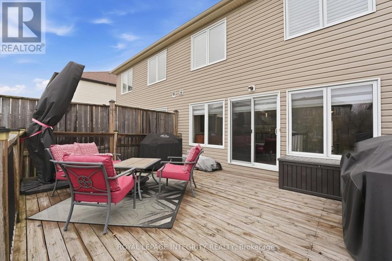 29688004/509-cherokee-way/stittsville-north/ottawa/ontario/K2S0H5_36