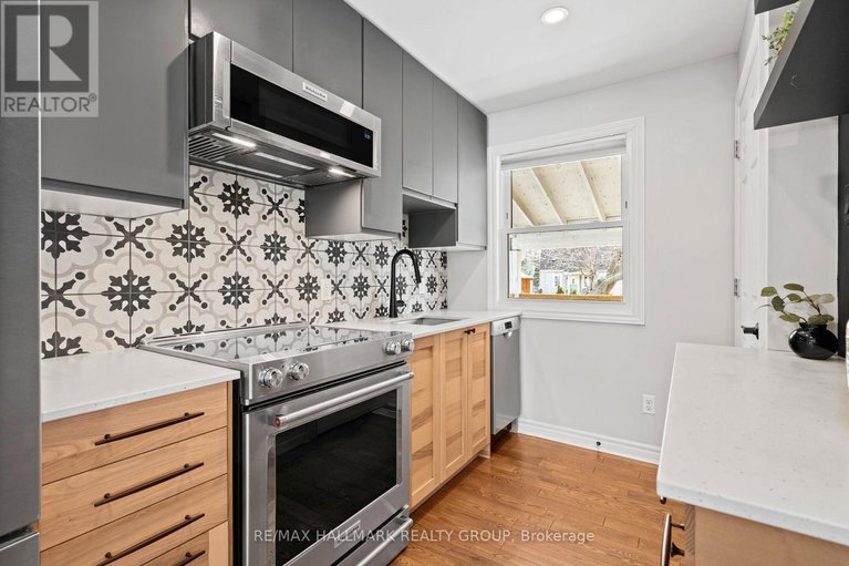 29614829/924-fisher-avenue/carlington/ottawa/ontario/K1Z6P4_11