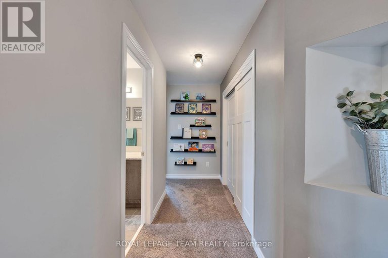 28591653/36-cento-way/stittsville-north/ottawa/ontario/K2S0W4_21