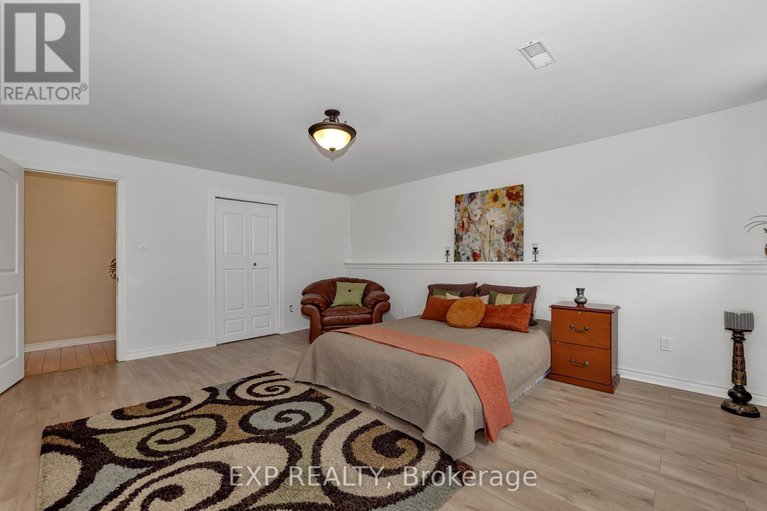 28473825/104-sentinel-pine-way/huntley-ward-south-east/ottawa/ontario/K0A1L0_36