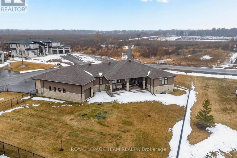 29539782/7125-still-meadow-way/greely/ottawa/ontario/K4P1B8_46