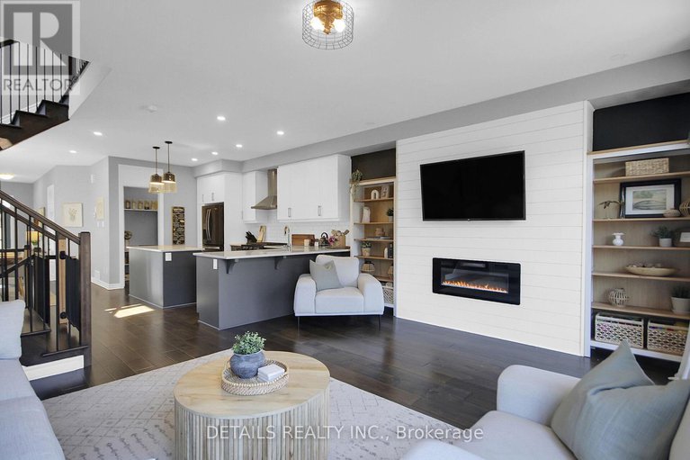 28652468/30-ducanville-street/village-of-russell/russell/ontario/K4R0E8_24
