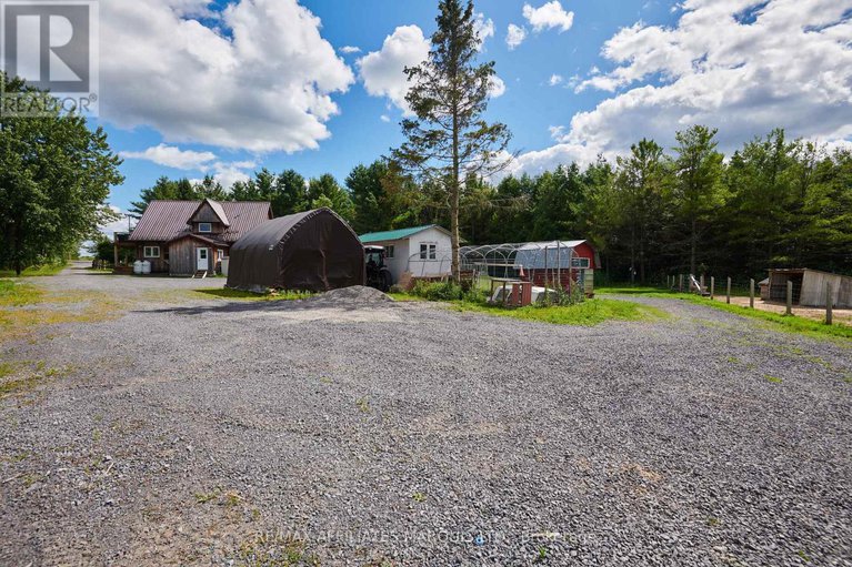 28647172/15763-county-road-43-road/north-stormont-finch-twp/north-stormont/ontario/K0C1K0_36