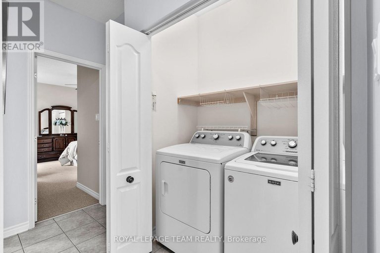 28339224/13-eileen-crescent/stittsville-central/ottawa/ontario/K2S1M3_27