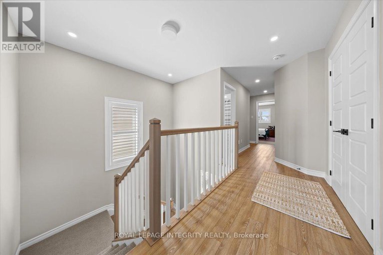 28608346/355-crossway-terrace/stittsville-north/ottawa/ontario/K2S2Z3_25