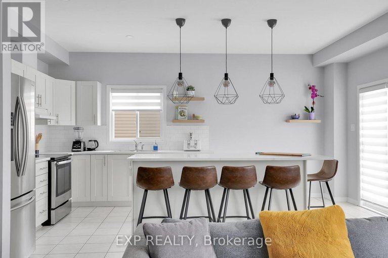 29419868/112-dorina-sarazin-crescent/clarencerockland-twp/clarence-rockland/ontario/K4K0G6_17