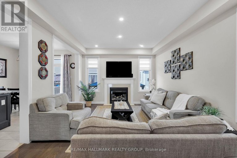 29239376/229-meadowbreeze-drive/emerald-meadowstrailwest/ottawa/ontario/K2M3A6_11