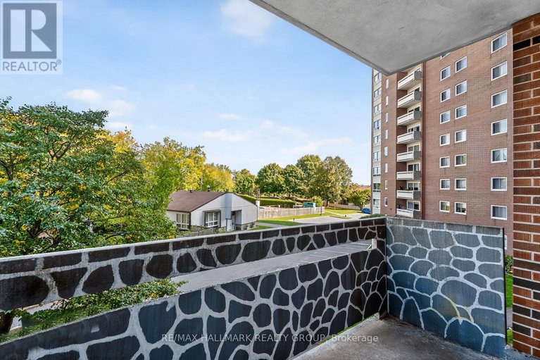 29441867/304-915-elmsmere-road/beacon-hill-south/ottawa/ontario/K1J8H8_35