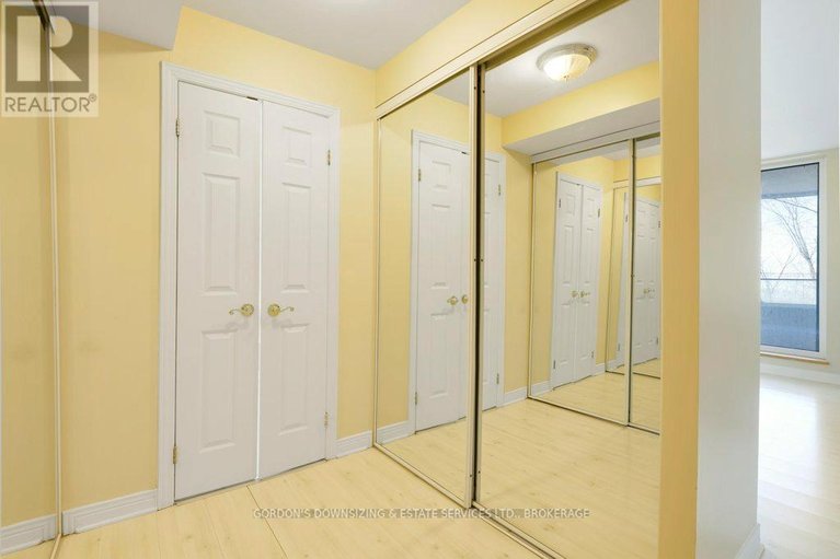 29600796/103-3099-carling-avenue/bayshore/ottawa/ontario/K2H5A6_28