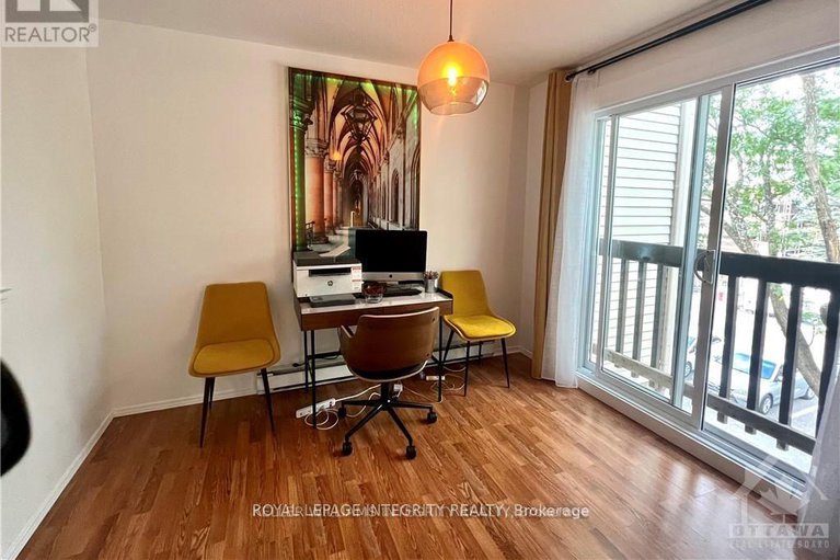 28934984/8-240-fenerty-court/katimavik/ottawa/ontario/K2L3A7_15