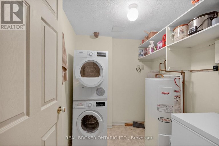 29593388/418-briston-private/hunt-club-park/ottawa/ontario/K1G5R4_23