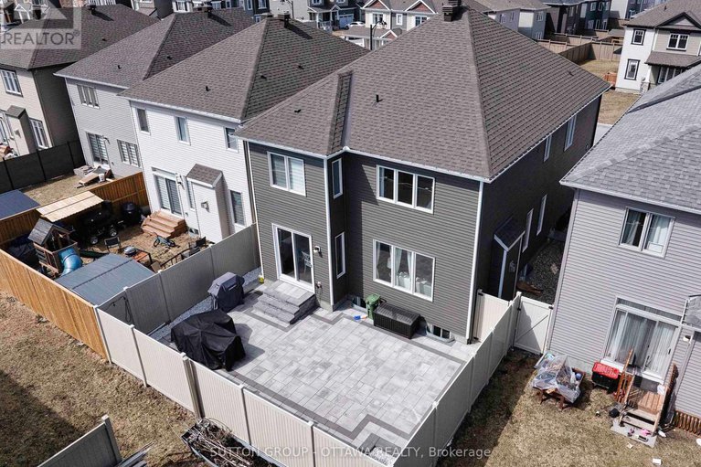 28439585/490-alcor-terrace/half-moon-bay/ottawa/ontario/K2J6S9_48