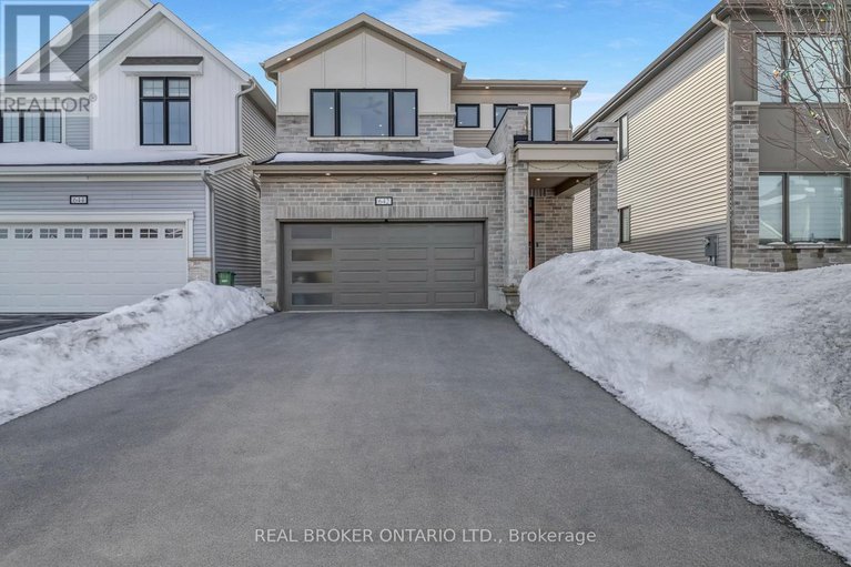 29417317/642-continental-avenue/emerald-meadowstrailwest/ottawa/ontario/K2S1B6_1