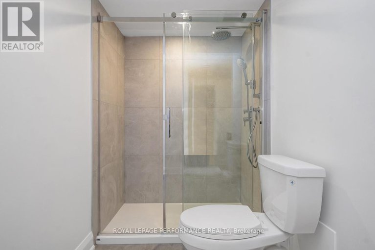 29393829/85-craig-henry-drive/craig-henrywoodvale/ottawa/ontario/K2G3S8_27