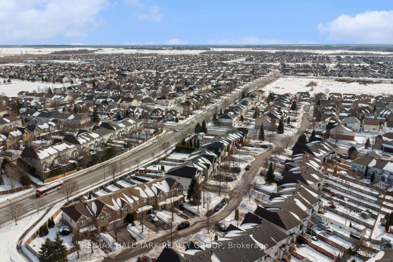 29437626/2229-brockstone-crescent/avalon-east/ottawa/ontario/K4A4V5_37
