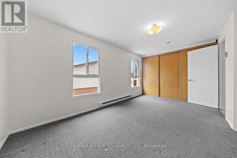28695560/3192-bannon-way/blossom-parkkemp-parkfindlay-creek/ottawa/ontario/K1T1T3_24