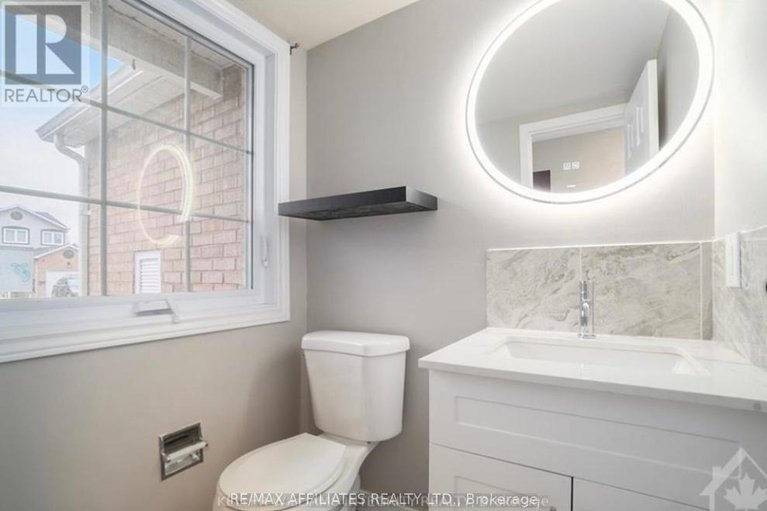 28535379/563-latour-crescent/fallingbrookgardenway-south/ottawa/ontario/K4A1N6_8