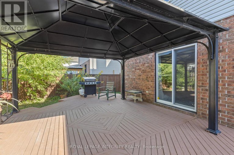 29176562/11-royal-field-crescent/longfields/ottawa/ontario/K2J4G1_39