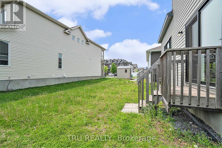 29049193/670-parade-drive/stittsville-south/ottawa/ontario/K2S0Z2_22