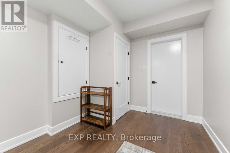 29637007/937-falaise-road/carleton-heights/ottawa/ontario/K2C0M1_35