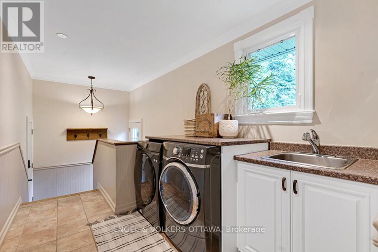 28654759/656-spruce-ridge-road/huntley-ward-south-west/ottawa/ontario/K0A1L0_14