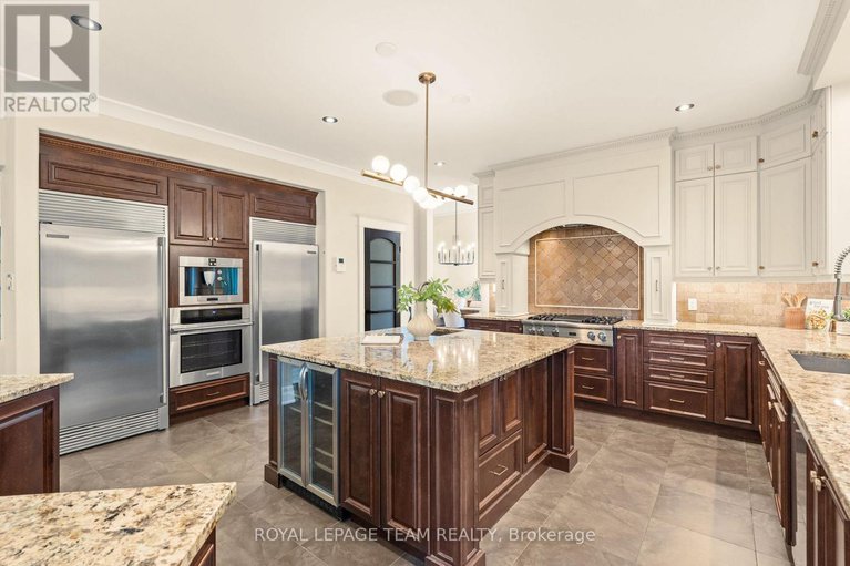 28452821/6132-pebblewoods-drive/greely/ottawa/ontario/K4P0A1_14