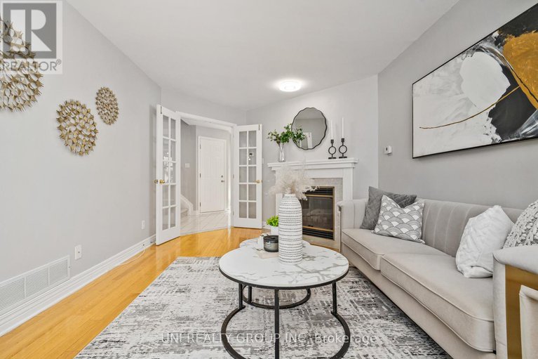 28314032/114-thornbury-crescent/centrepointe/ottawa/ontario/K2G6C3_14