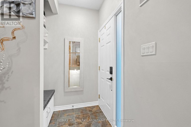 29055171/43-115-renova-private/riverview-park/ottawa/ontario/K1G4C7_4