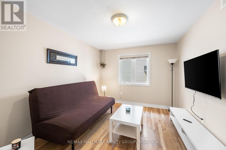 28597247/412-oxford-street-e/kemptville/north-grenville/ontario/K0G1J0_20