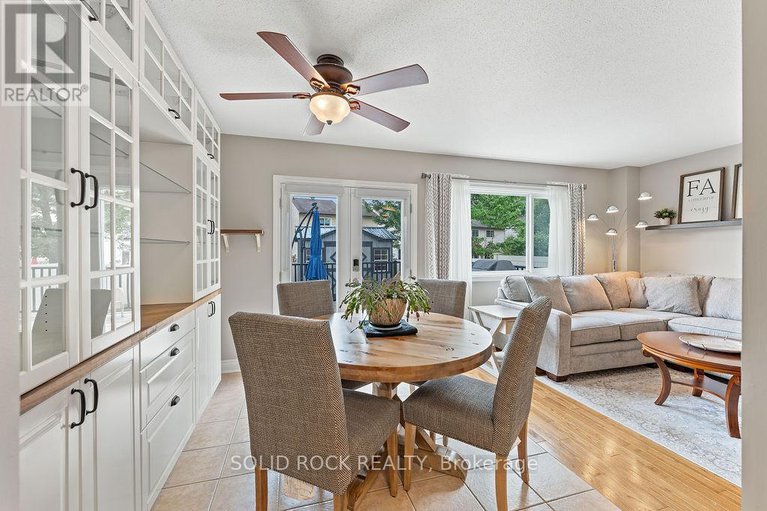 28618076/33-benlark-road/on-the-green/ottawa/ontario/K2J2L5_17