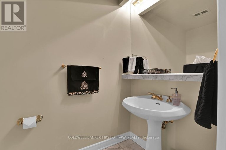 29474230/2702-1480-riverside-drive/riverview-park/ottawa/ontario/K1G5H2_28