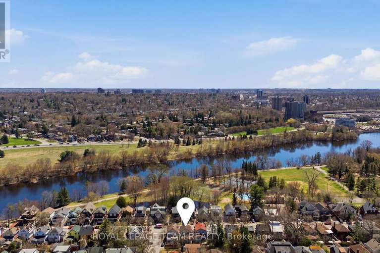 29669924/47-belmont-avenue/old-ottawa-southrideau-gardens/ottawa/ontario/K1S0V2_4