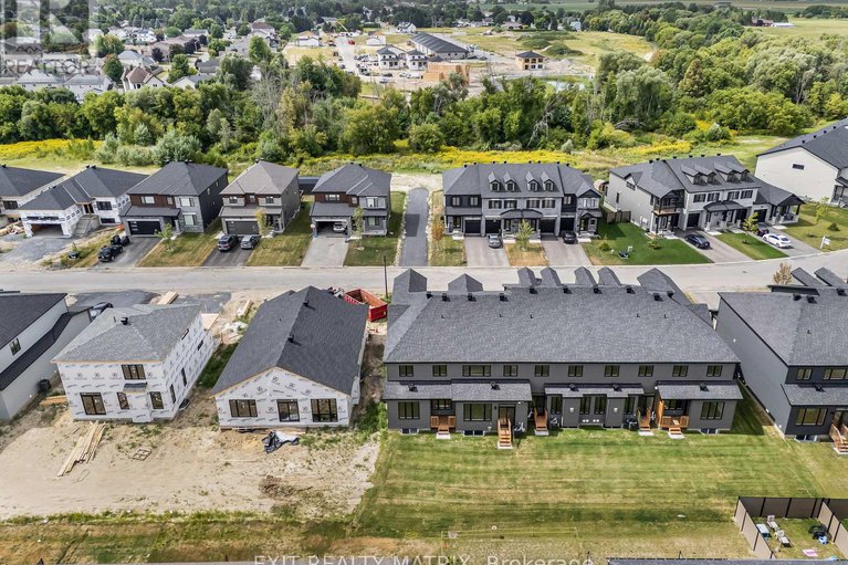 29349267/937-cologne-street/embrun/russell/ontario/K0A1W0_33