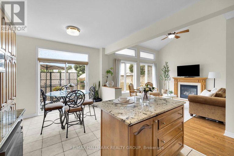 28492504/1924-lobelia-way/springridgeeast-village/ottawa/ontario/K4A4R1_22