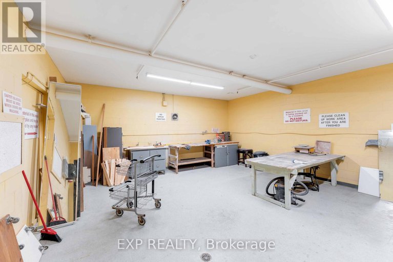 28550904/914-1505-baseline-road/copeland-park/ottawa/ontario/K2C3L4_32