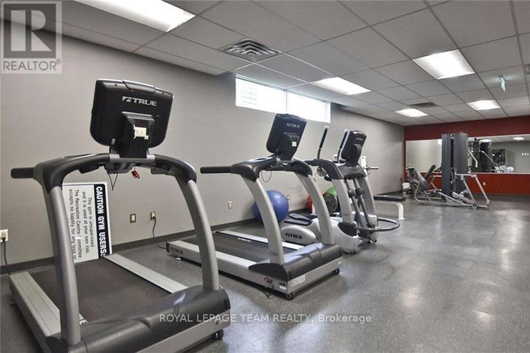 28979839/118-260-brittany-drive/viscount-alexander-park/ottawa/ontario/K1K4M2_13