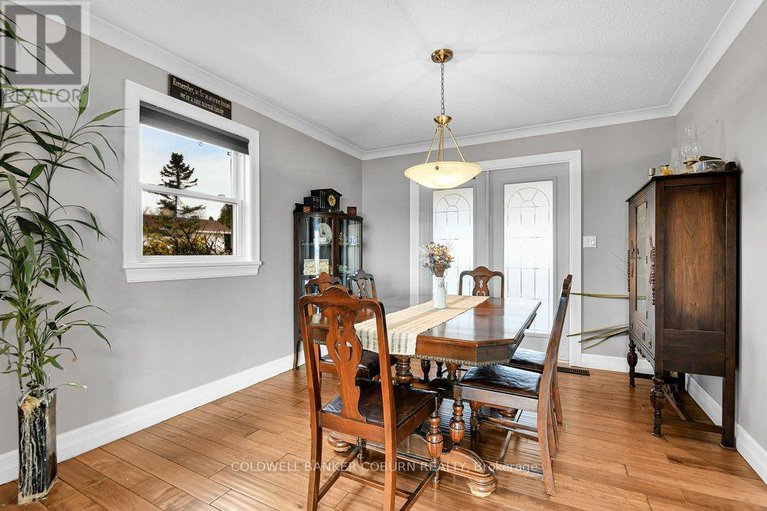 28158483/11391-lakeshore-drive/south-dundas-matilda-twp/south-dundas/ontario/K0E1K0_12
