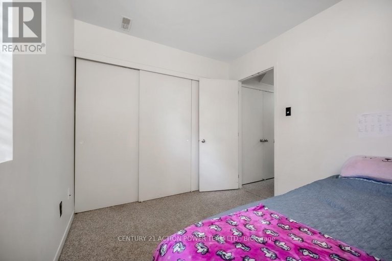 29041001/28-799-montreal-road/cfb-rockcliffe-and-area/ottawa/ontario/K1K0S9_17