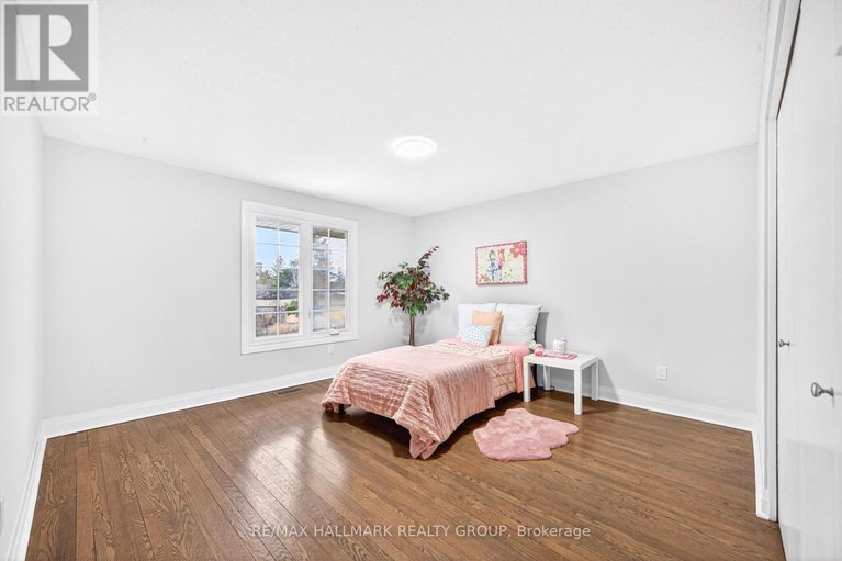 29462514/1930-southampton-court/braemar-park/ottawa/ontario/K2C0W4_27