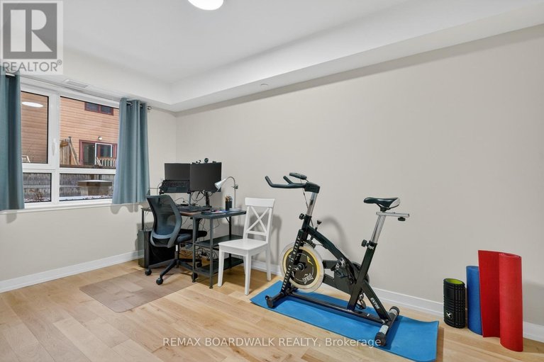 29486780/116-316-bruyere-street/lower-town/ottawa/ontario/K1N0C3_21