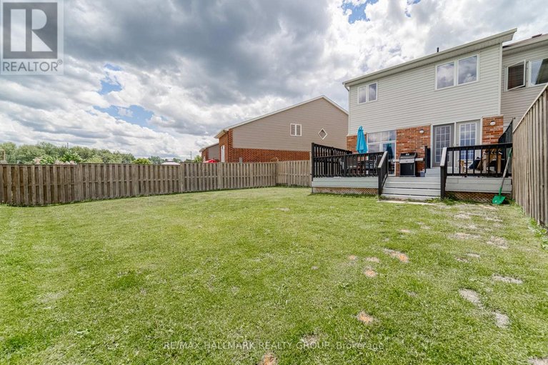 29641406/228-eye-bright-crescent/riverside-southgloucester-glen/ottawa/ontario/K1V2K6_30