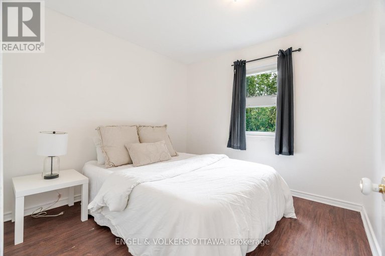 28821514/7321-snake-island-road/osgoode-twp-north-of-reg-rd-6/ottawa/ontario/K4P1N2_17