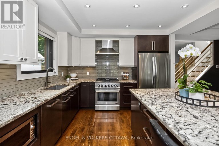 28849815/316-fairmont-avenue/civic-hospital/ottawa/ontario/K1Y1Y8_15