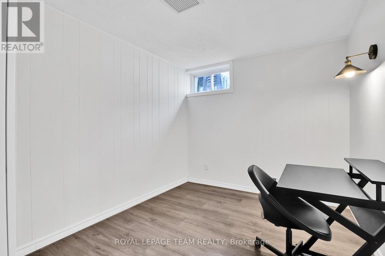 28610973/2280-cotters-crescent/windsor-park-village/ottawa/ontario/K1V8Y6_23
