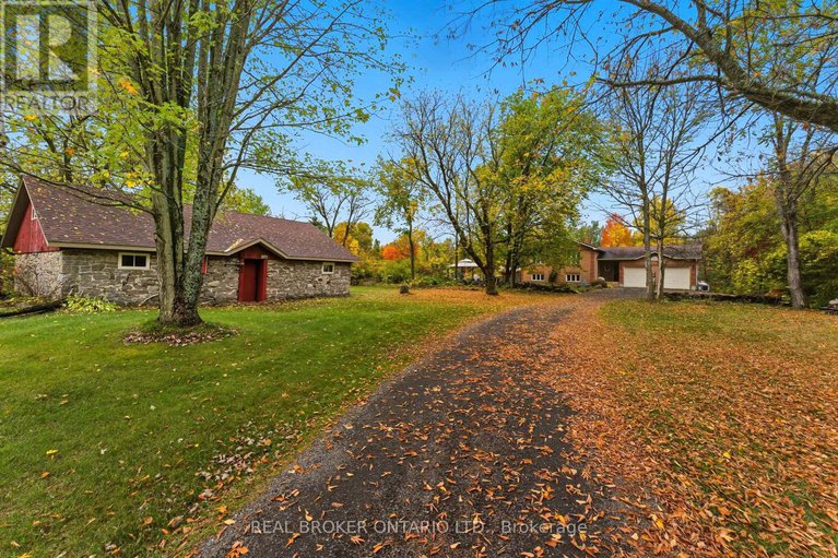 29420694/18-smith-road/north-grenville-twp-kemptville-south/north-grenville/ontario/K0G1T0_38