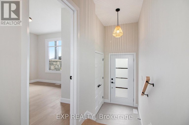 29080798/773-lacroix-road/clarencerockland-twp/clarence-rockland/ontario/K0A2A0_4