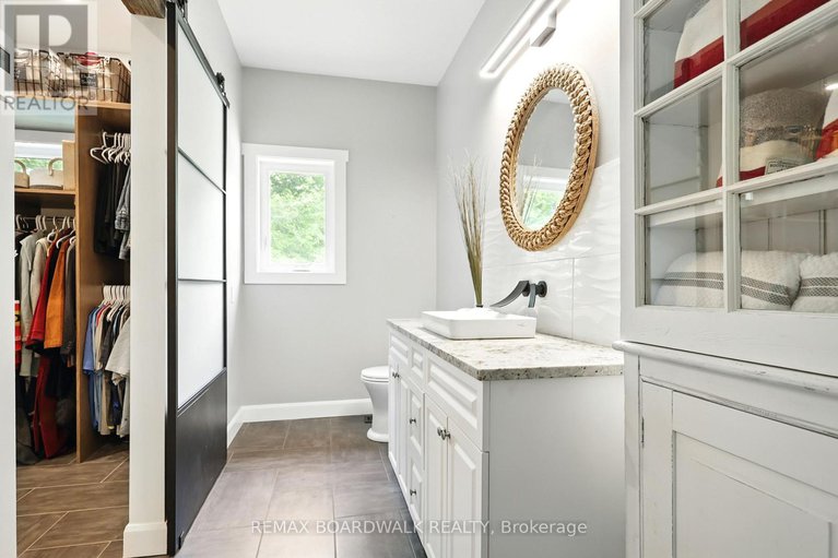 29372256/1155-ebbs-bay-road/drummond-n-elmsley-drummond-twp/drummondnorth-elmsley/ontario/K7C0C5_28