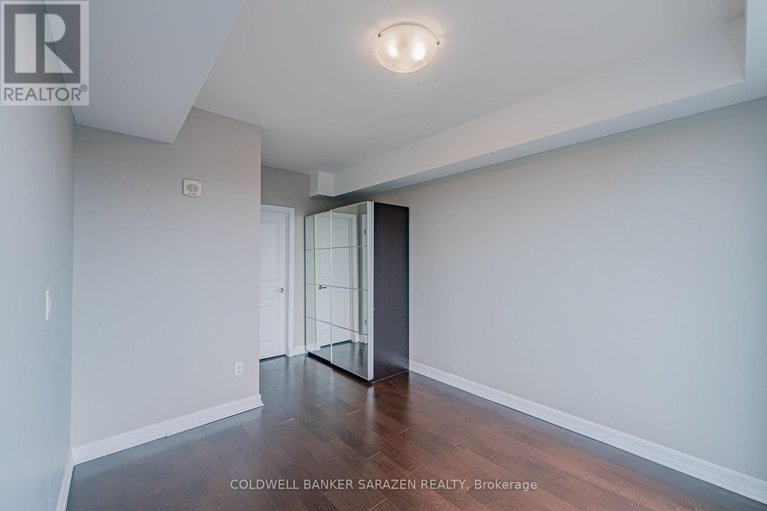 28323969/1015-238-besserer-street/sandy-hill/ottawa/ontario/K1N6B1_23
